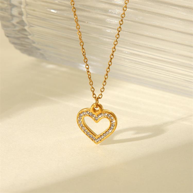 Heart-shaped Necklace